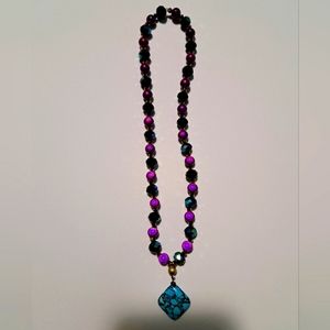 Irridescent Glass Bead Necklace W/ Stone Pendant.